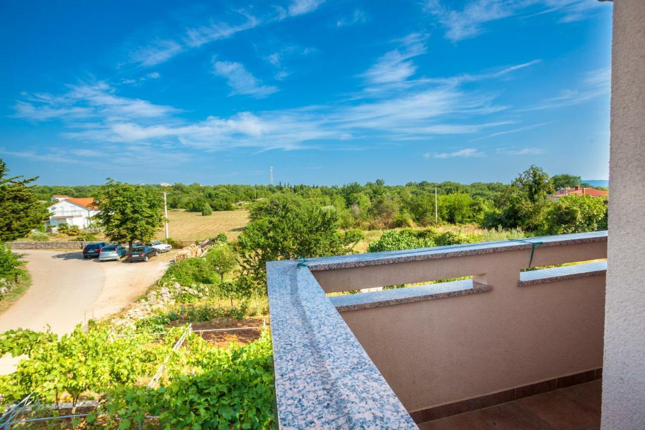 Milohnici Holiday Apartment Ivica מראה חיצוני תמונה